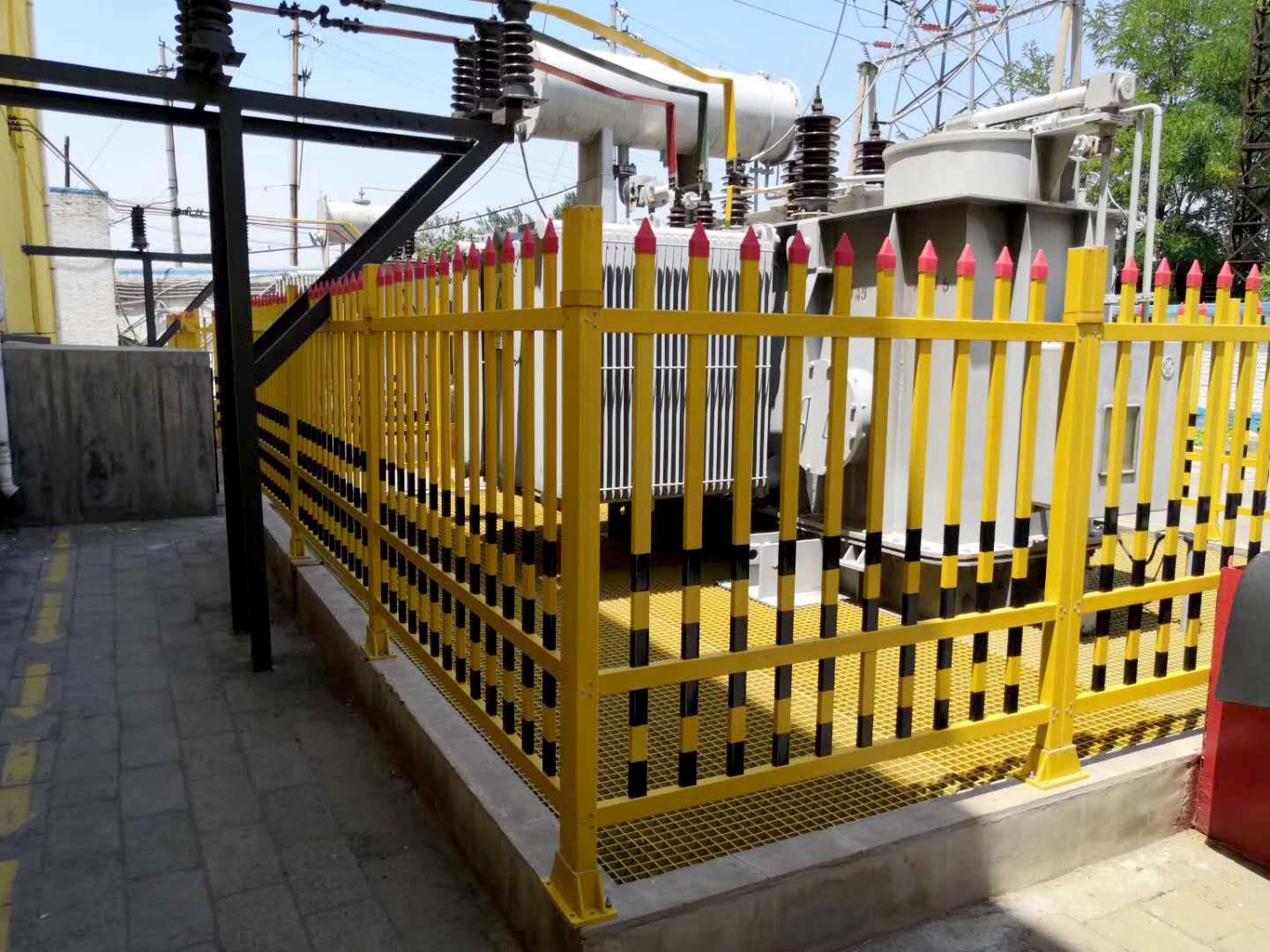 伸缩护栏  电力施工隔离栏 绝缘施工隔离折叠可移动防护栏
